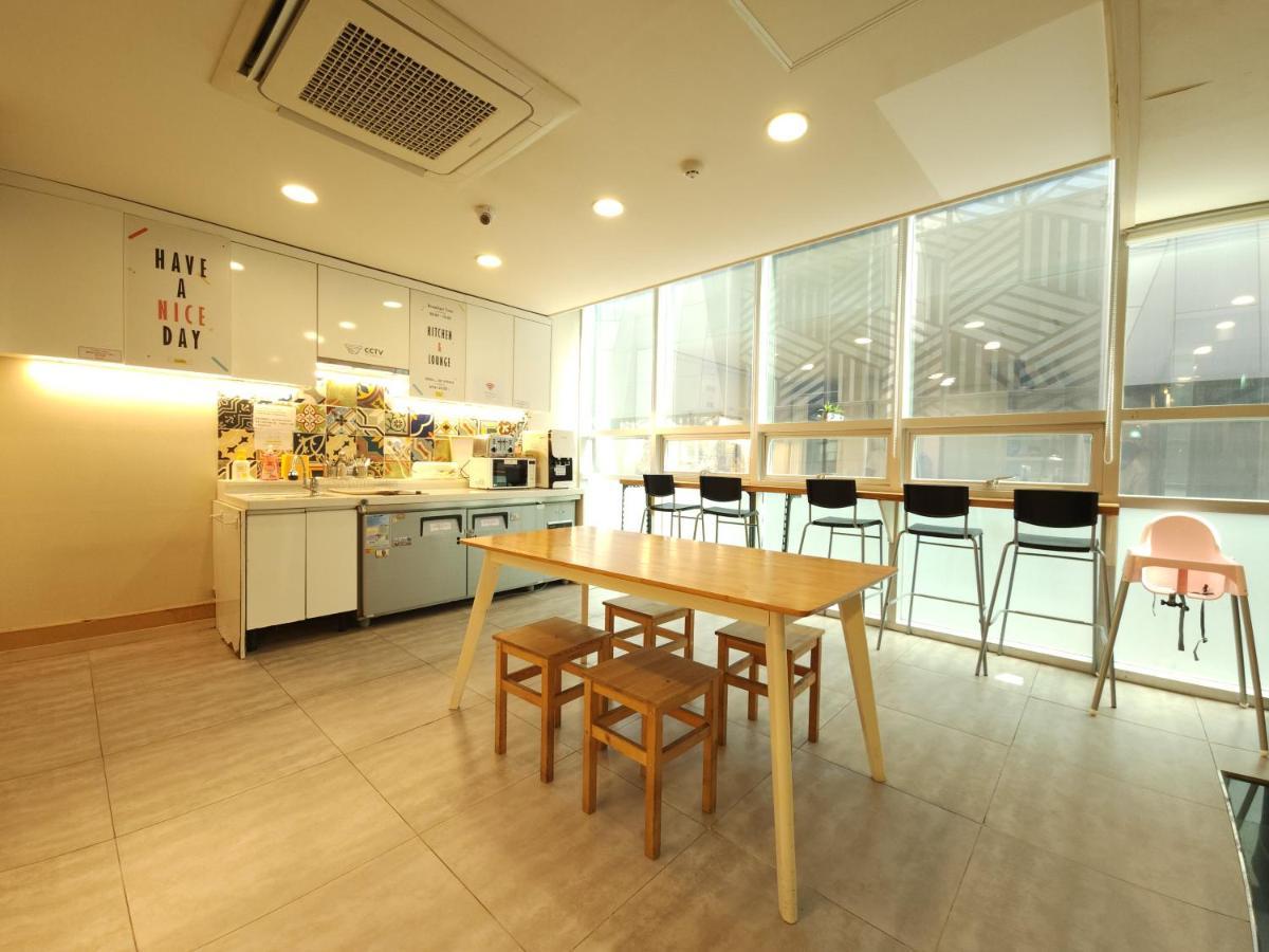 Oyo Hostel Myeongdong 1 Seoel Buitenkant foto