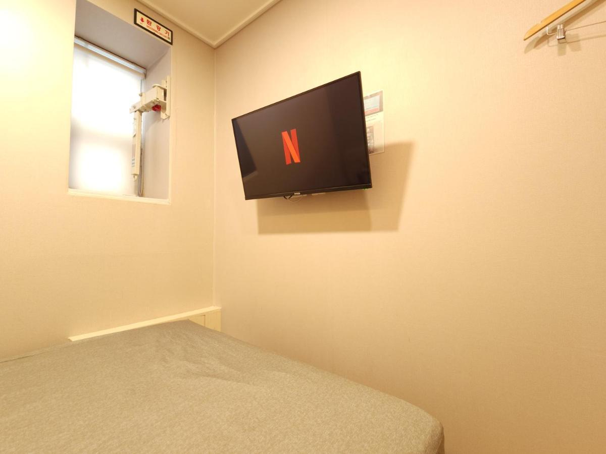 Oyo Hostel Myeongdong 1 Seoel Buitenkant foto