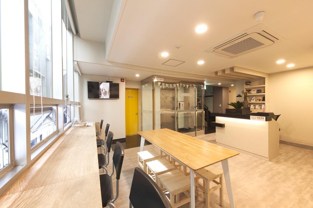 Oyo Hostel Myeongdong 1 Seoel Buitenkant foto